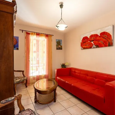 Maison Des Vignes - 7 Ferienhaus